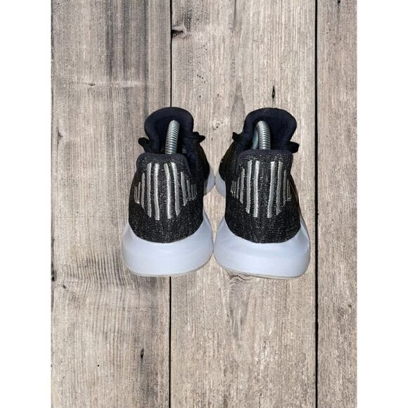 Adidas Swift Run Women's Size 8.5 Shoes Black Athletic Low Trainer Sneakers - Picture 4 of 9